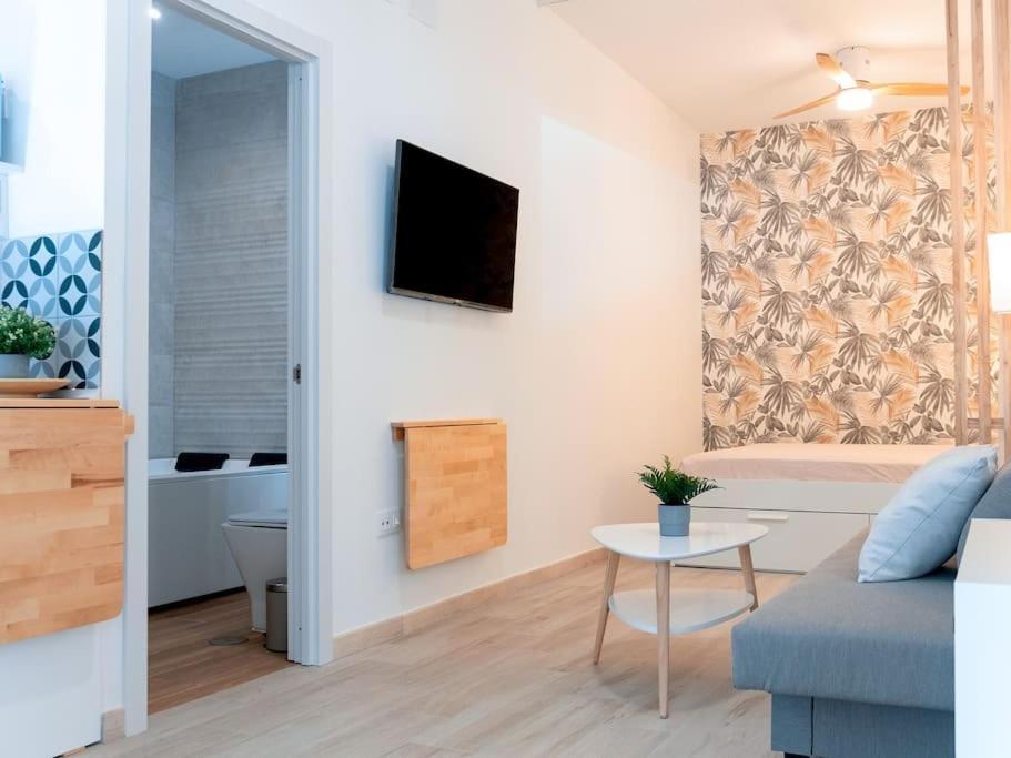 Acogedor Estudio En Triana Con Jacuzzi Y Wifi Appartement
