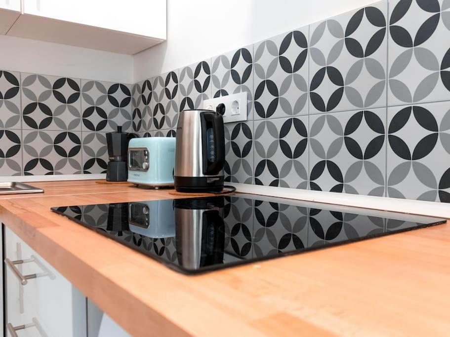 Appartement Acogedor Estudio En Triana Con Jacuzzi Y Wifi *